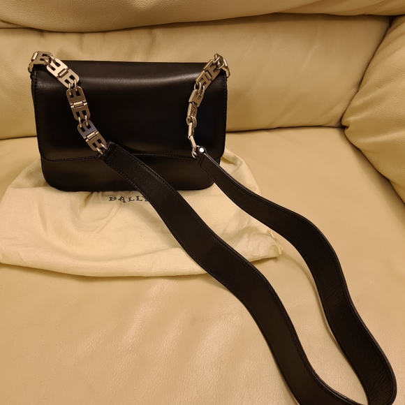 Bally lambskin purse - Picture 4 of 8